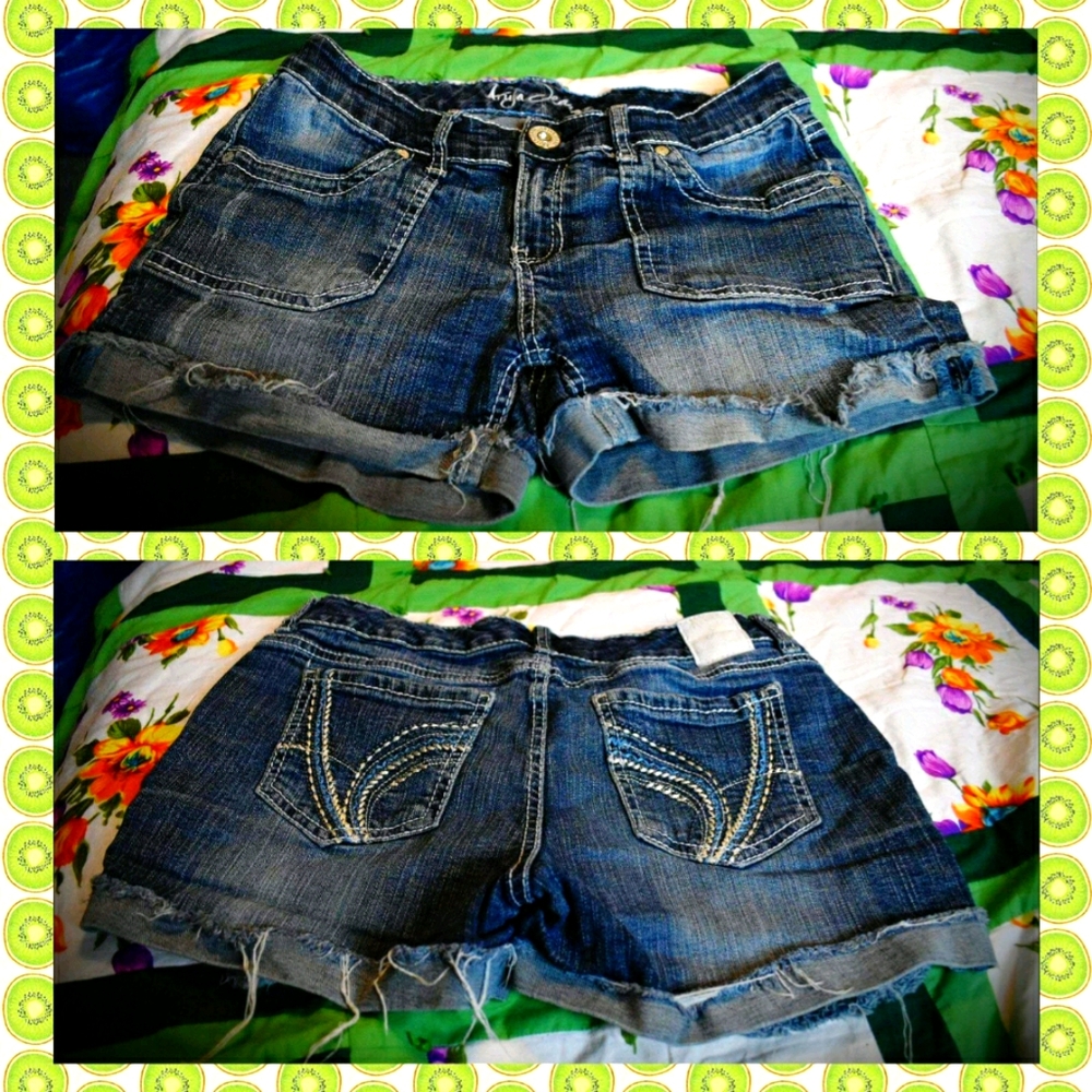 Cute Blue Jean Shorts!!